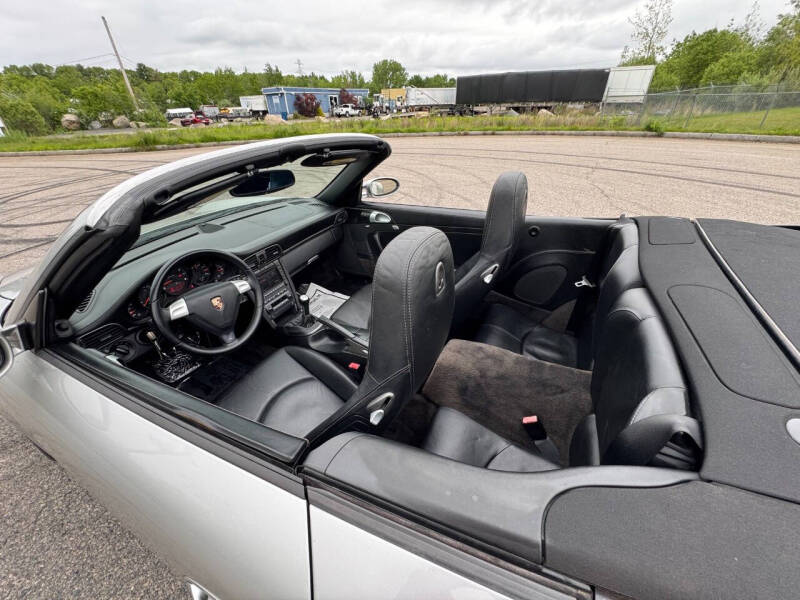 2006 Porsche 911 Carrera 4