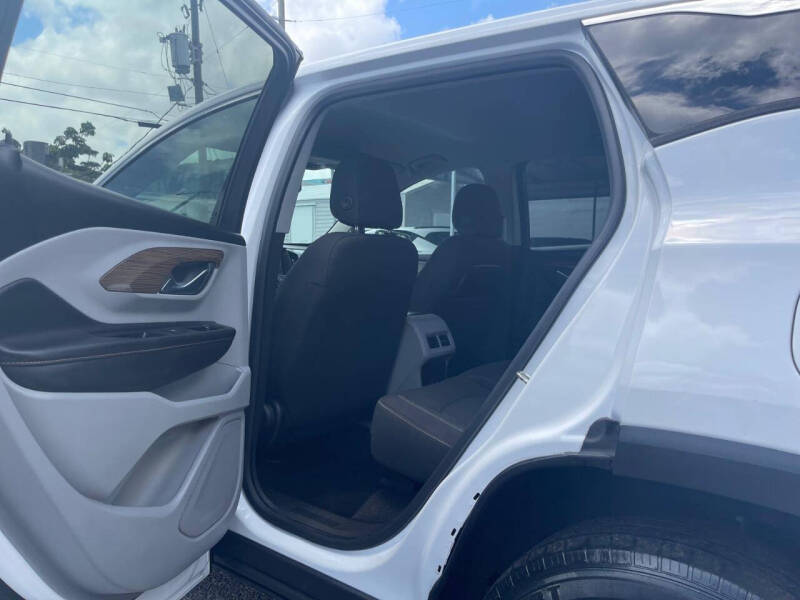 2020 GMC Terrain SLE