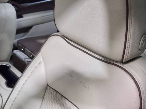 2023 GMC Yukon XL Denali