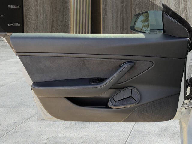 2020 Tesla Model 3 Performance