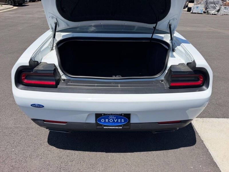 2016 Dodge Challenger R/T Plus Shaker
