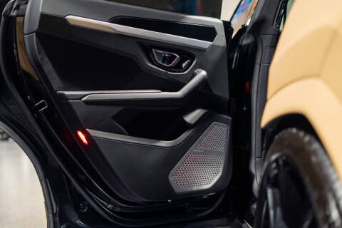 2020 Lamborghini Urus