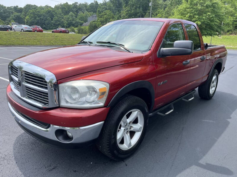 2008 Dodge Ram 1500 for sale at Automobile Gurus LLC in Knoxville TN