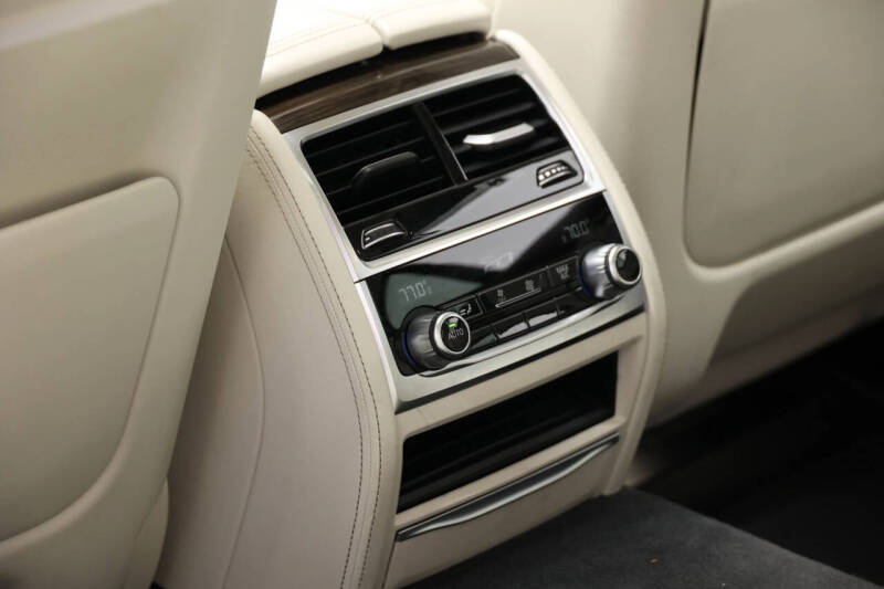 2016 BMW 7 Series 750i xDrive