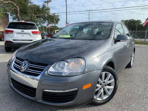 2010 Volkswagen Jetta for sale at Das Autohaus Quality Used Cars in Clearwater FL