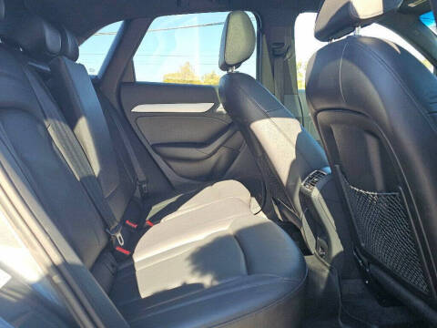 2017 Audi Q3 2.0T quattro Premium