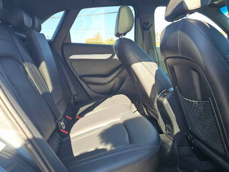 2017 Audi Q3 2.0T quattro Premium