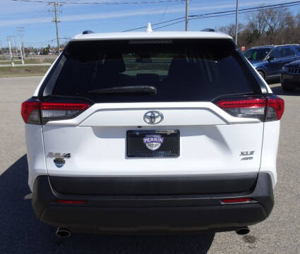 2021 Toyota RAV4 XLE