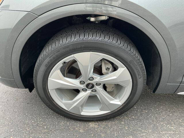 2022 Audi Q5 quattro S line Prem Plus 45 TFSI