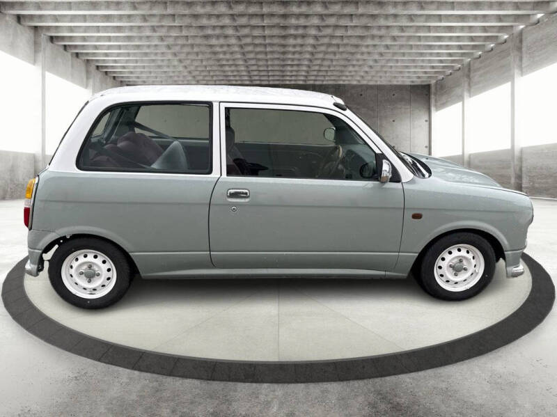 2000 Daihatsu Mira
