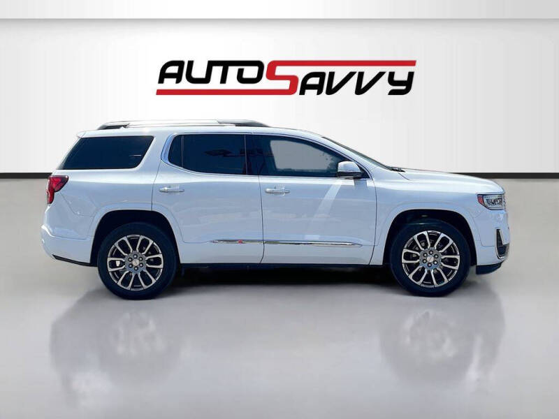 2023 GMC Acadia Denali