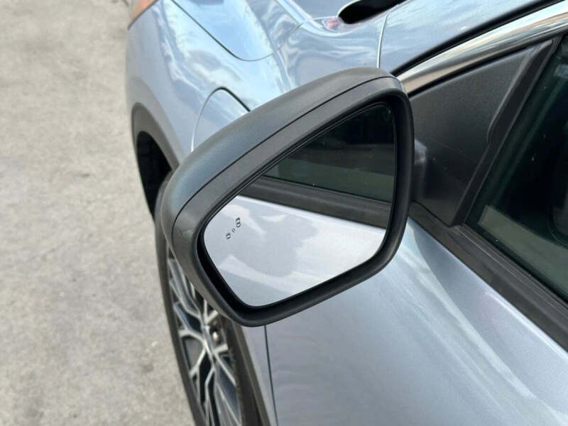 2022 Ford Escape Plug-In Hybrid SE