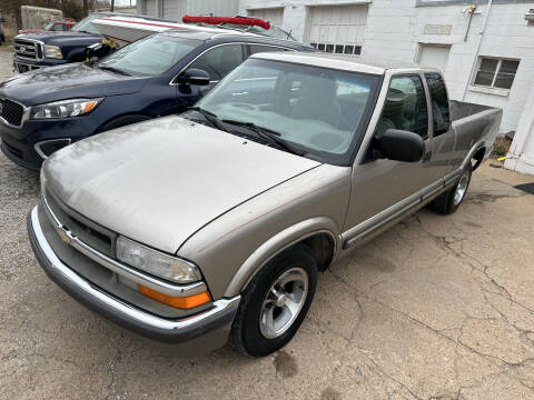 2000 Chevrolet S-10 for sale at Car Solutions llc in Augusta KS