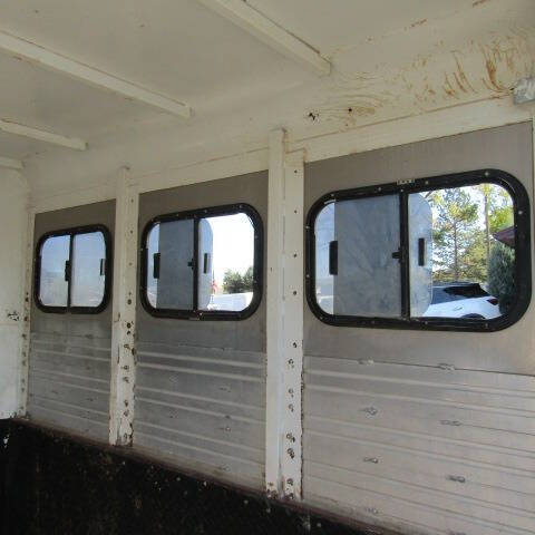 2003 HORSE SHUTTLE 14FT STOCK COMBO TRAILER