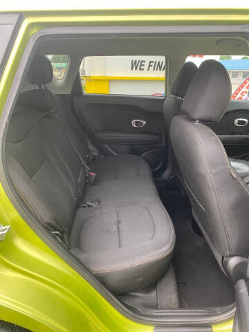 2014 Kia Soul +