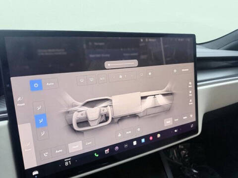 2023 Tesla Model S Plaid