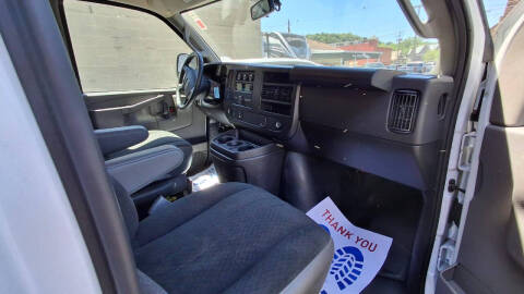 2024 GMC Savana 2500