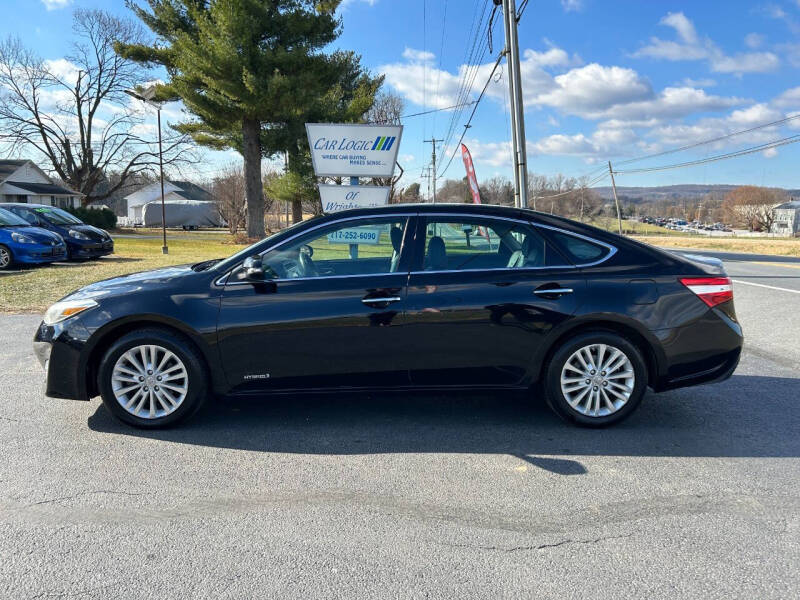 2014 Toyota Avalon XLE Touring Hybrid photo 12