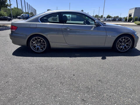 2010 BMW 3 Series 328i