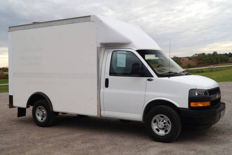 2019 Chevrolet Express Cutaway Base