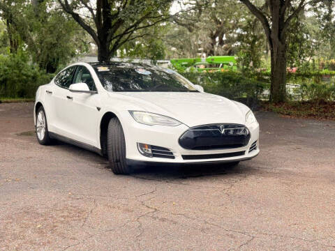 2013 Tesla Model S Performance