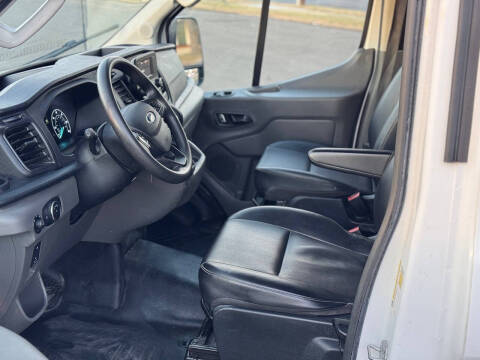 2022 Ford Transit 250