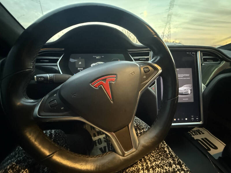 2016 Tesla Model S 60D