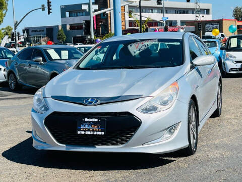 2013 Hyundai Sonata Hybrid for sale at MotorMax in San Diego CA