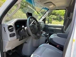 2022 2022  FORD