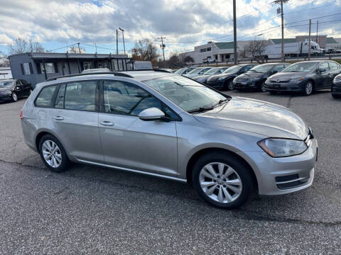2017 Volkswagen Golf SportWagen TSI S 4Motion