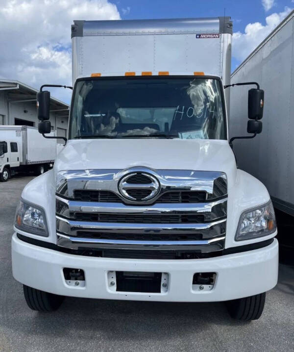 2024 Hino L6