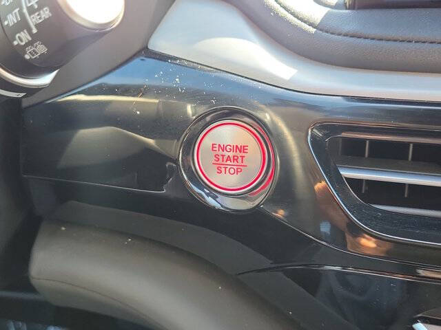 2025 Acura MDX w/Tech