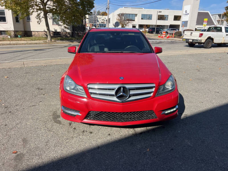 2013 Mercedes-Benz C-Class C250 Sport photo 4