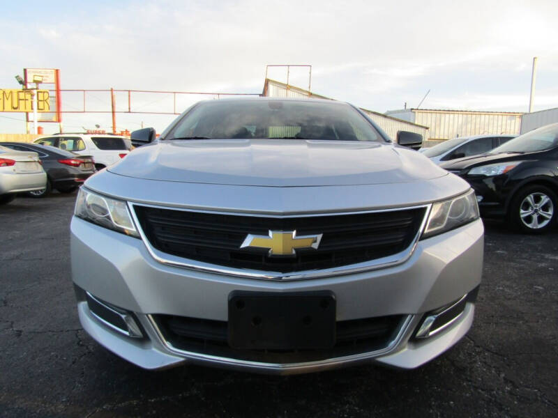 2019 Chevrolet Impala 1FL photo 2