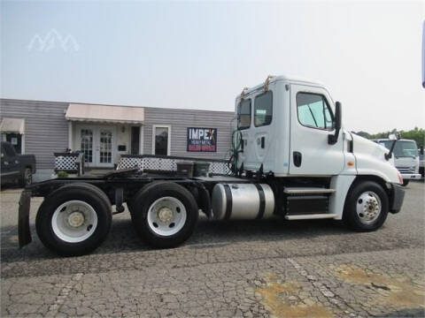 2015 Freightliner Cascadia