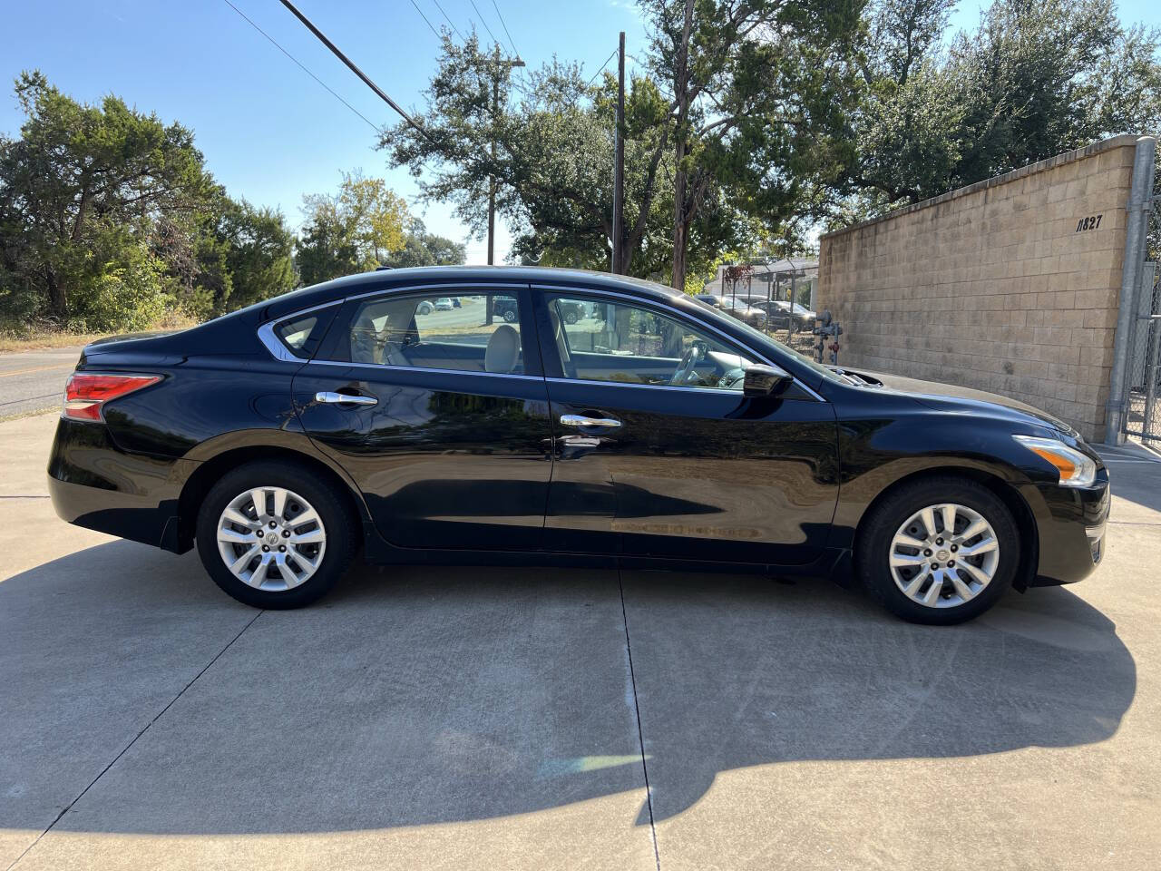 Used Car 2015 Nissan Altima  2.5 S 4dr Sedan For Sale Under $12,000 In Austin, Texas