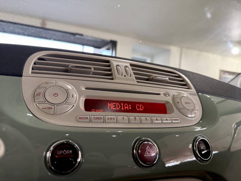 2012 FIAT 500 Lounge