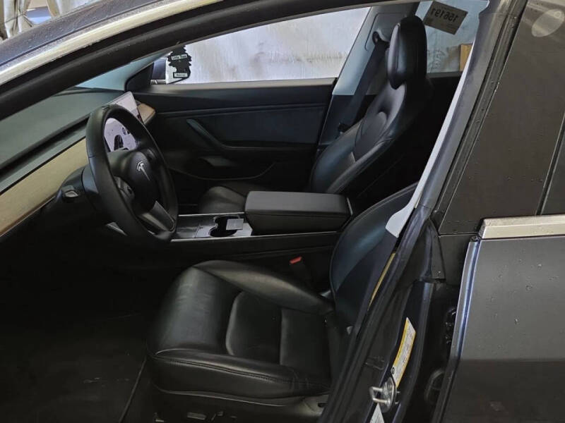 2019 Tesla Model 3 Standard Range Plus