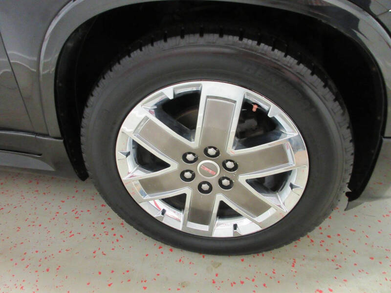 2011 GMC Acadia Denali