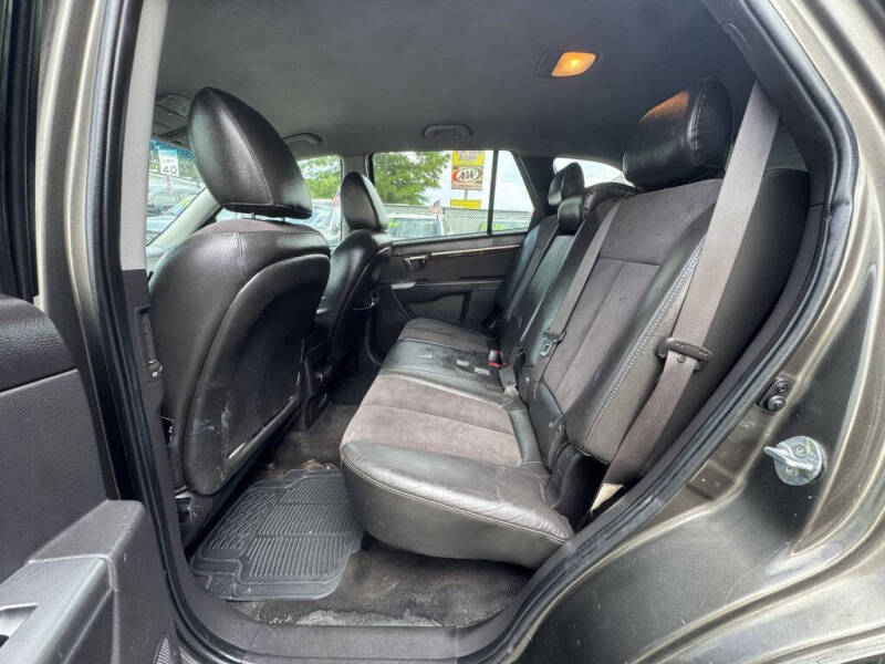 2012 Hyundai Santa Fe SE