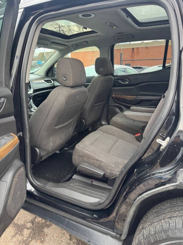 2018 GMC Acadia SLE-2