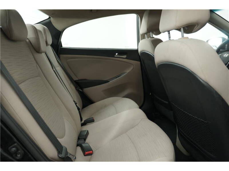 2017 Hyundai Accent Value Edition