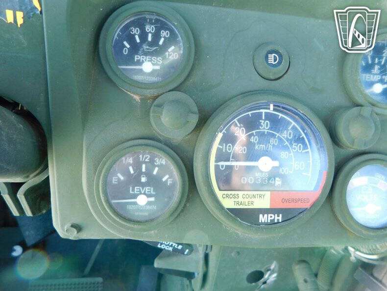 2002 AM General M1123