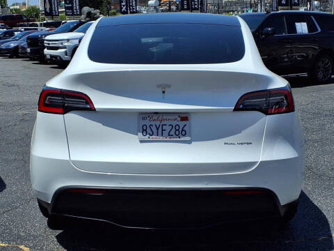 2020 Tesla Model Y Long Range