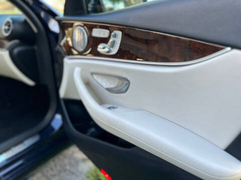 2018 Mercedes-Benz E-Class E 300