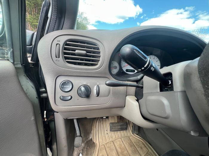 2003 Dodge Caravan Sport