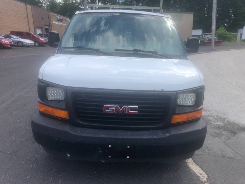 2017 GMC Savana 2500