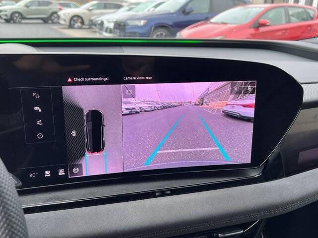 2025 Audi SQ6 e-tron quattro Prestige