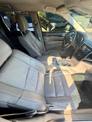 2012 Jeep Grand Cherokee Laredo