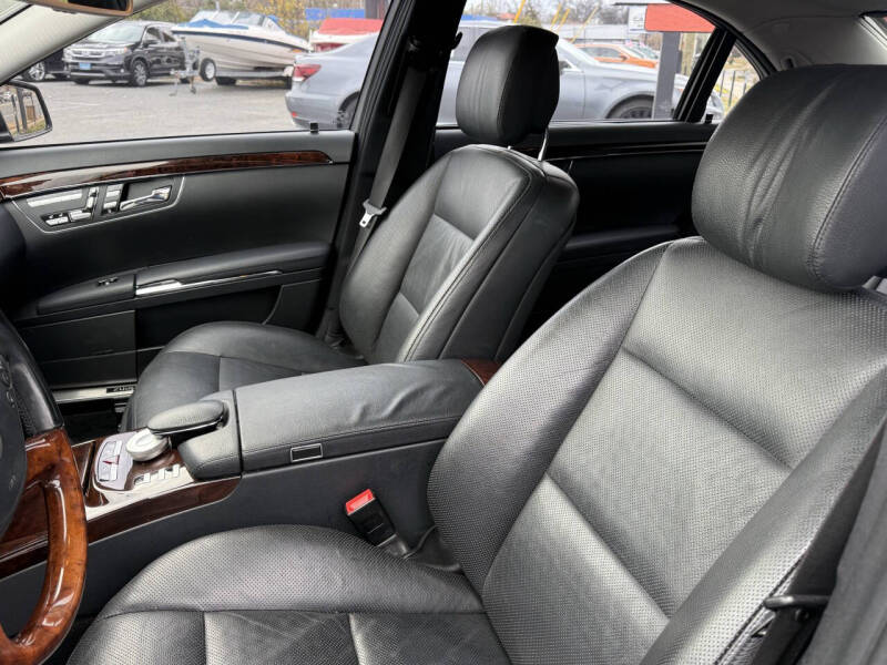 2012 Mercedes-Benz S-Class S 550 4MATIC